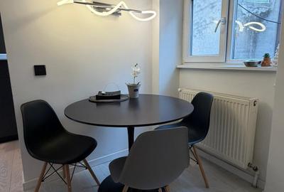 Apartament cu 2 camere semidecomandat în Romană