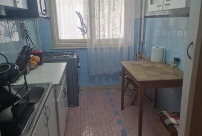 Vest,se vinde apartament decomandat 2 camere,pret 55000 euro. - 2