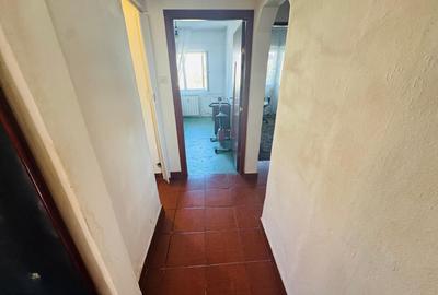 3 camere, zona Hotel Traian in Exclusivitate Red Line Imobiliare, Comision 0% - 6