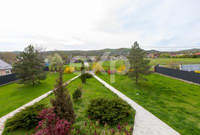 Casă/vilă de vânzare cu teren generos 3659 mp și 3 construcții, Sărată, Bacău - 5