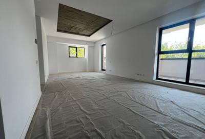 Apartament cu 3 camere semidecomandat în Pache Protopopescu