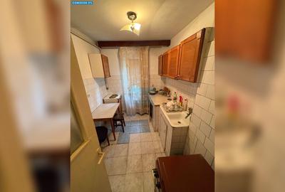 Apartament Parter 2 camere Semidecomandat zona Piata Nord - 1
