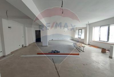 Spațiu comercial pentru afacerea ta! - 3