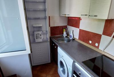Apartament cu 2 camere semidecomandat în Tomis Nord