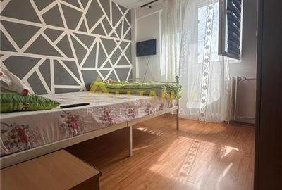 Apartament cu 2 camere semidecomandat, mobilat în Brâncoveanu