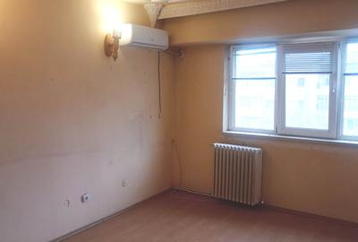 Apartament cu 2 camere decomandat în Dacia