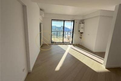 Apartament cu 3 camere decomandat în Pipera