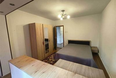 Apartament cu 2 camere decomandat în Circumvalațiunii