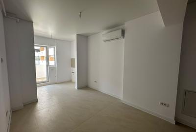2 camere tip Studio ~ Mutare imediata ~ Vedere Piscina - 11