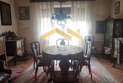 Apartament 4 camere+anexa 2 camere pe Malul Muresului/Str. Praporgescu - 15