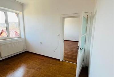 Apartament cu 2 camere circular în Centrul Civic
