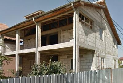 Pipera :  Vila spatioasa , individuala, la ROSU,cu un teren generos de 350 mp  ! - 2