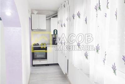 Muta-te direct! Apartament 3 camere complet renovat | Narcisa | 70 mp | Mobilat - 12