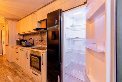 OCAZIE: Apartament cu 2 camere, LUX, la cheie! - 13