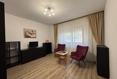 Casa parter, renovata, mobilata, gradina amenajata, str Petofi Sandor-Dumbravita - 1