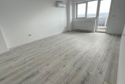 Garsonieră decomandată în Galata