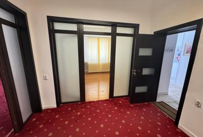 Casa singur curte, zona superba - 5