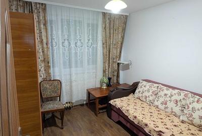 Vanzare apartament 3 camere Dristor - 2