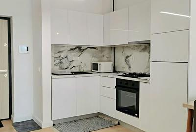 Apartament cu 2 camere decomandat în Tomis Nord