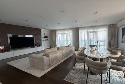 Penthouse cu 5 camere, mobilat în Tei