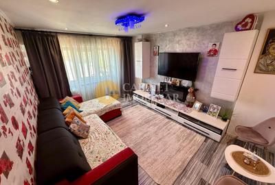 Apartament cu 3 camere decomandat, mobilat în Păcurari