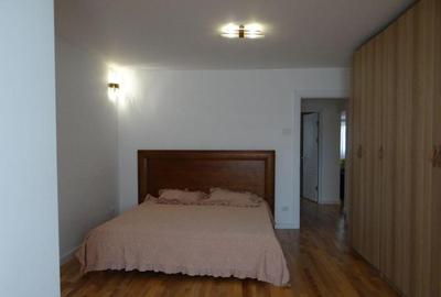 Decebal | 3 Camere | Loc de parcare | - 14