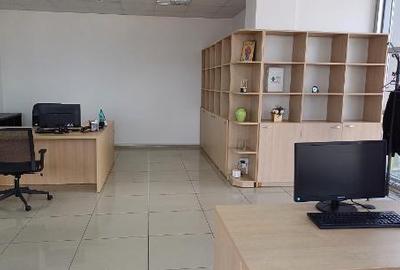 UNIVERSITATE SPATIU PTR BIROURI   ETAJ 3 PRET 3100 EURO - 2