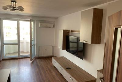 Apartament cu 3 camere semidecomandat, mobilat în Alba Iulia