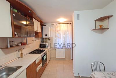 Apartament 3 camere decomandate + parcare, mijlocul strazii Titulescu! - 9