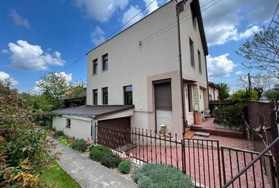 Casă individuală cu 4 camere în Gheorgheni