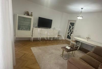 Apartament 3 camere Sala Palatului +pod , aporape de metrou - 2