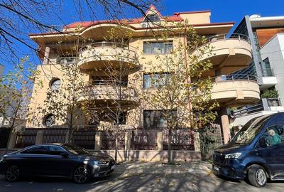 Proprietate cu Suprafețe Ample și Design Unic – Zona Herăstrău - 28