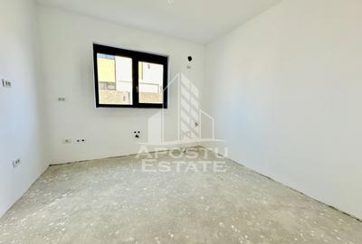 Duplex alipit cu 4 camere situat in vatra satului din Giroc - 5