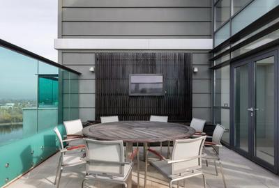 AMAZING PENTHOUSE - LAKE VIEW - 5