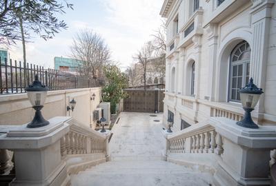 VILA HERASTRAU - 13 CAMERE - COMISION 0% - 2