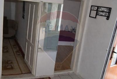 Casă de vânzare cu acces din două străzi in Alba Iulia, comision 0% - 9