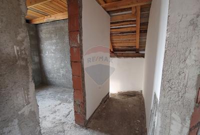 Casă / Vilă individuală cu 560 mp teren, de vânzare în Scheia, Suceava - 46