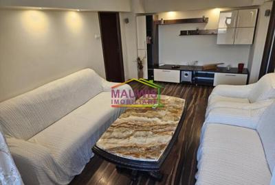 Apartament cu 3 camere în Tineretului