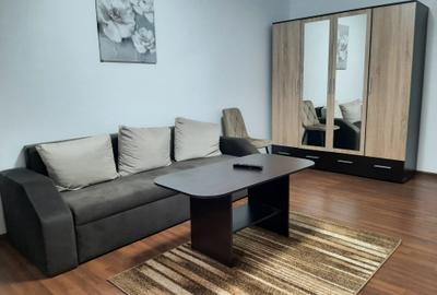 Titan-PARC IOR-Cinema Gloria - 1