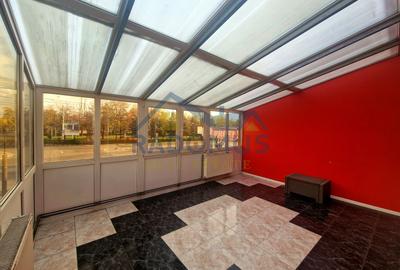 Casă + Spațiu comercial -218 mp utili- Intersecție circulata -Trifazic - 14