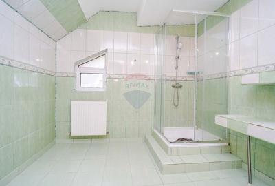 Casă / Vilă de Vânzare 200mp Teren 870mp Str. Soarelui - Valea Lupului - 23