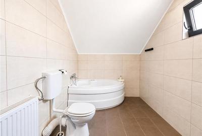 Vila stil si cu potential turistic,7 camere,6 bai, panorama, terase, gradina, Bu - 20
