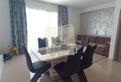 Duplex cu 3 camere în Exterior Sud