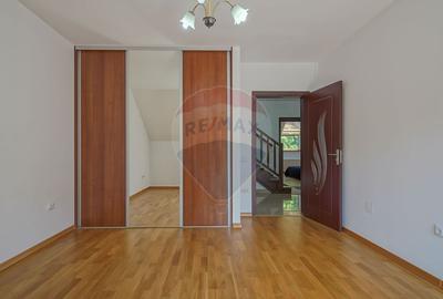 Liniște, spațiu și natură în Green Valley – Comision 0% - 22