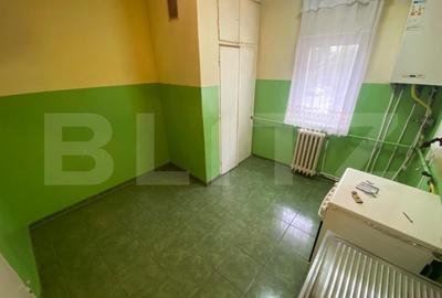 Apartament cu 4 camere, decomandat, 78 mp, 2 bai, et intermediar, Dambul Rotund - 3