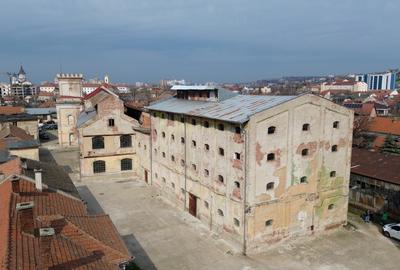 Teren 12000 mp de vanzare langa Cetatea Oradea - Proiect Brownfield - Mixed Use