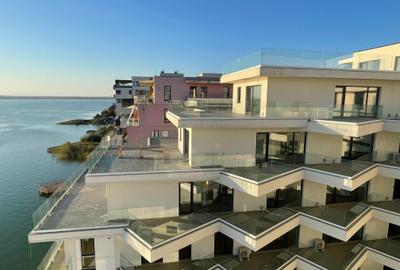 Apartament 3 camere lux cu vedere frontala la lac Mamaia - 1