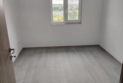 Apartament cu 4 camere,78mp,zona Costantin Brancusi - 6