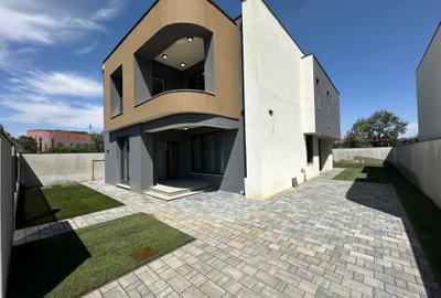 Vile exclusiviste | 5 camere | Lacul Lebada | Pantelimon Cernica - 2