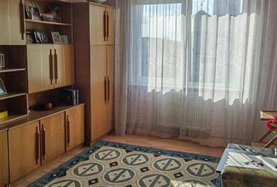 Apartament 3 camere 2 bai Tudor Fortuna - Str. Sarguintei - 9
